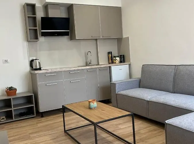 Angolo Toscano Vlorë