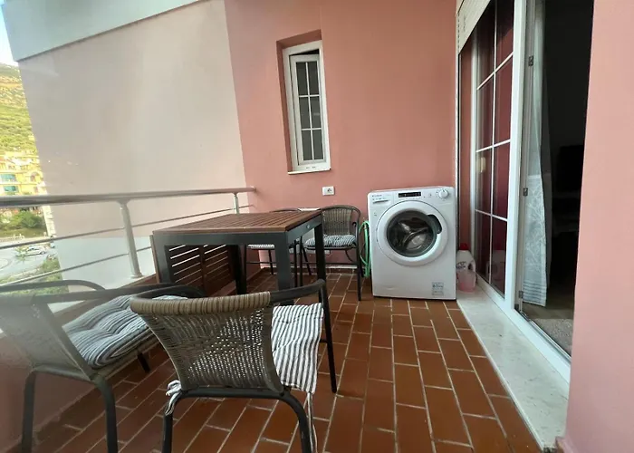 Angolo Toscano Vlorë